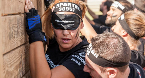 60 trabajadores de ILUNION Hotels corren a ciegas la Spartan Race Valencia