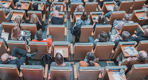 Enfermería, Medicina y los Grados de Educación y Pedagogía, son las carreras más solicitadas para trabajar