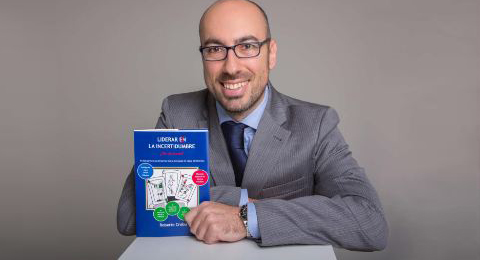 Roberto Crobu presenta en Murcia su libro 'Liderar la Incertidumbre'