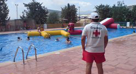 Curso de Socorrista en Piscinas de Cruz Roja en Collado Villalba