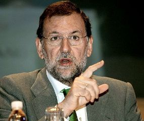 Rajoy dice que está "muy satisfecho" con la reforma laboral